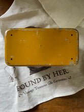 Load image into Gallery viewer, Collectible Tobacco Tin Stone Ordean Wells