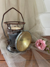 Load image into Gallery viewer, Vintage Railway Lantern PIFCO Battery Lamp