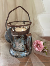 Load image into Gallery viewer, Vintage Railway Lantern PIFCO Battery Lamp