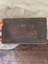 Load image into Gallery viewer, Vintage Bacon Press Kitchen Kitchenalia
