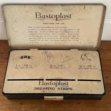 Load image into Gallery viewer, Vintage Elastoplast Surgery Case Tin Medical Dressing
